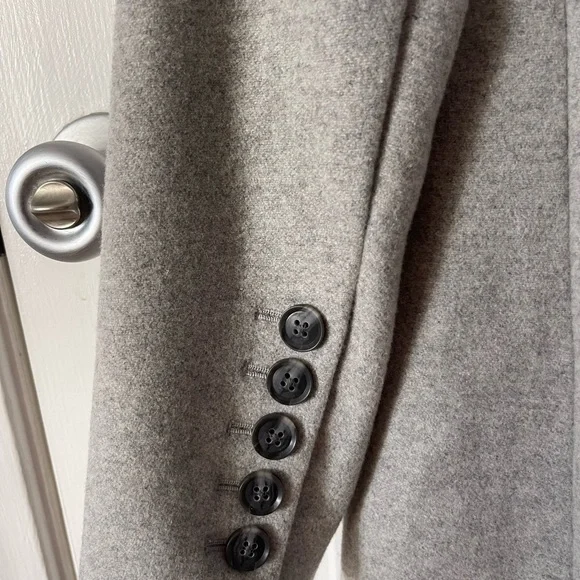 Banana Republic Classic Gray Trench Coat - Picture 9 of 13